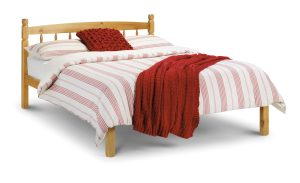 Pickwick Pine 135cm Double Bed
